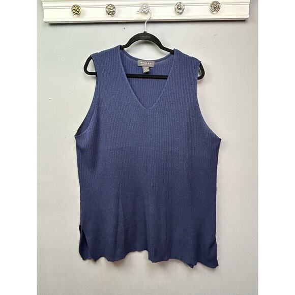 Lane Bryant Sweaters - Designs & Co by Lane Bryant Womens Acrylic Tank Top Womens Size 26/28 Sleeveless